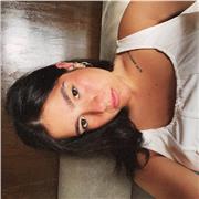 se sei alla ricerca di un'insegnante contattami senza esitare.