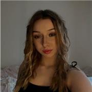 attention-grabbing, speaking loudly, don’t talk with someone at the same time