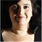 Profesora de habilidades sociales, inteligencia emocional y soft skills enfocada a empresas, organizaciones o coaching individual.