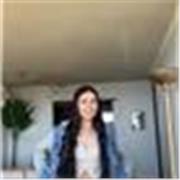 Intérprete de español e inglés, con 2 años experiencia ayudando a personas con el idioma