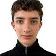 Estudiante de Ciencia Política, Gobierno y Relaciones Internacionales, tutor de materias afines al área de estudio