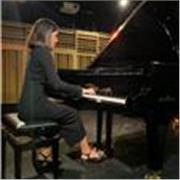 Estudiante del superior de piano imparte clases particulares de lenguaje musical y piano