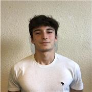 Studente d’ingegneria italiano con 4 anni d’esperienza di studio a Lione impartisce lezione di lingua francese per tutti i livelli