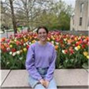 Estudiante con alto nivel de inglés (C1/C2) ofrece clases de inglés y refuerzo