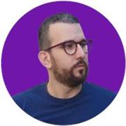 Profesor de las materias de Historia y Filosofía para alumnos de Secundaria y preparación de Selectividad. 