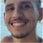 Offro lezioni private online d’italiano con parte teorica ma anche tanto dialogo e quindi divertimento!