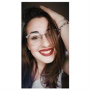 Ragazza diplomata con il massimo dei voti offre ripetizioni di cucina e scienze degli alimenti