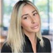 Je donnes des cours particulier ou small groupe de sport ; pour les personnes souhaitant perdre du poids ou se tonifier