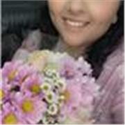 I’m a native English speaker who can also speak Urdu and I am enthusiastic in improving my students
