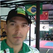 Entrenador de defensa personal