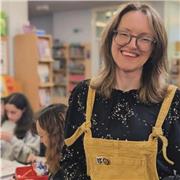 I’m a trained fine artist working practicing from a studio. My lessons are aimed at children 4-16 as well as adults