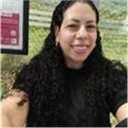 Bonjour, je suis colombienne et ma langue maternelle est l'espagnol. Je peux apporter mon soutien et enseigner aux niveaux primair