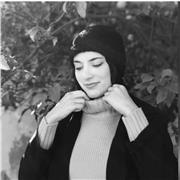 Bonjour à tous,
Je m'appelle Miryam et je suis une professeure de mathématiques expérimentée. Titulaire d'un Master 2 en mathématiques, j'ai plus de 5 ans d'expérience en tant que professeur particulier.