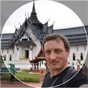 Professionnel de l'informatique en reconversion aimant partager son savoir.