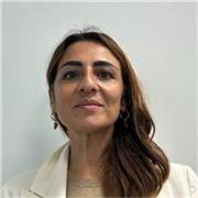 Insegno ai bambini l'amore per lo studio con lezioni private e personalizzate.