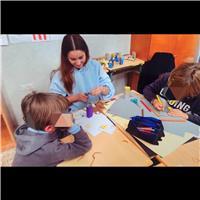 Clases particulares de Primaria/ESO. Experiencia en prácticas magisterio, inglés hasta Bachillerato y de niños con NEAE