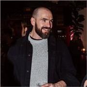 Professional CG Artist offering practical, industry-focused lessons for beginners and aspiring pros.