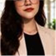 Enseñanza de habilidades básicas en el uso de la computadora, incluyendo manejo de Word, PowerPoint y herramientas de diseño