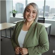 Erfahrener Englischlehrerin (24+ Jahre) | A1–C1, Konversation & Prüfungsvorbereitung