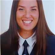 Apta para todos los niveles de primaria, soy una persona risueña y trabajadora.