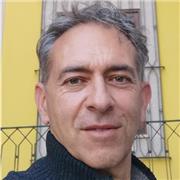 Profesor de Inglés y Francés da clases a todos los niveles