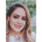 An English teacher with more than 5 years of experience in teaching kids