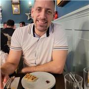 I am an engineer student who like to help others to understand what can be difficult for them like maths and physics!