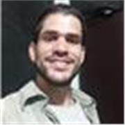 Profesor de psicología emite clases de psicología y aprendizaje a niños y adolescentes, para énfasis en temas sociales y apoyo académico