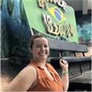 Prof colombienne qui aimerait que vous aimiez l’espagnol autant qu’elle