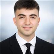 Profesor de refuerzo en clases de matemáticas a alumnos de primaria, ESO y bachillerato