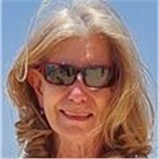Professoressa di liceo in pensione offre lezioni di biologia e chimica online a studenti scuola secondaria inferiore