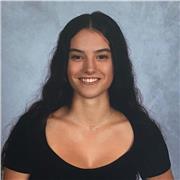 Titulada de bachillerato científico y con un gran interés en matemáticas, podría dar las clases presencial o online