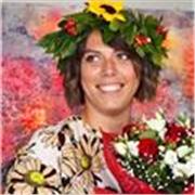 Laureata in mediazione linguistica (inglese, cinese, spagnolo), attualmente studentessa magistrale in editoria