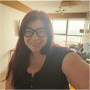 Hablante nativa ayuda a perfeccionar el idioma Español a extranjeros