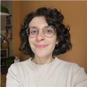 Graduated in languages and communication, I offer French, English and Italian lessons for all!