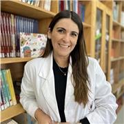Profesora de Lengua y Literatura °básico, con experiencia en educ. Superior y Bachillerato internacional