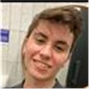 Titulado en Periodismo, que ha cursado bachillerato social-humanístico, ofrece su servicio de refuerzo escolar general para el nivel de ESO.