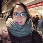 Profesora de Psicología con experiencia docente y fuerte compromiso con la formación humana y emocional de los estudiantes. 