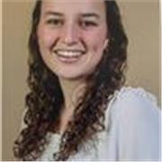 Profesora de inglés, nivel C1 nota media de 10 en inglés en el colegio y en la EVAU