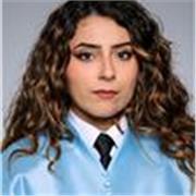 Profesora particular de filosofía, aunque también puedo dar clases de lengua, historia o inglés