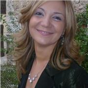 Insegnante madrelingua italiana insegna italiano ad Italiano e stranieri