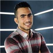 Mathe-Tutor, die jede Person unabhängig von Alter und Mathe-intersse für Mathematik begeistern kann.