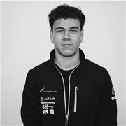 Mi nombre es Óscar Ludeña y soy alumno de último curso del grado en Ingeniería en Tecnologías Industriales por la Universidad Politécnica de Madrid. Durante este curso estaré dando clases particulares a aquellos alumnos de educación secundario o bachiller