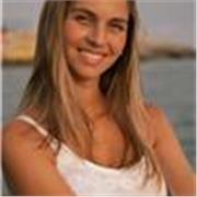 Enfermera de urgencias y docente con experiencia en Urgencias y en Soporte Vital Básico.