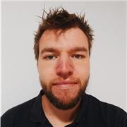 English tutor specialising in fluency, immersion, and natural pronunciation entirely in the target language!