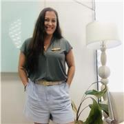 Maestra de inglés con 15 años de experiencia en la enseñanza de inglés en todos niveles. Hablante nativo y bilingüe