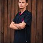 Aulas de matemática para alunos do ensino médio. Tenho experiência adquirida ajudando colegas a passarem na disciplina