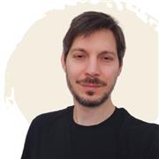 Profesor de biologia imparte clases a personas de todos los niveles