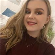 Verbessere dein Englisch mit einer freundlichen Lehrerin!