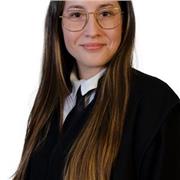 TEI titulada en Pedagogia amb més de dos anys d'experiència com a suport educatiu, imparteix classes en línea i/o presencial.